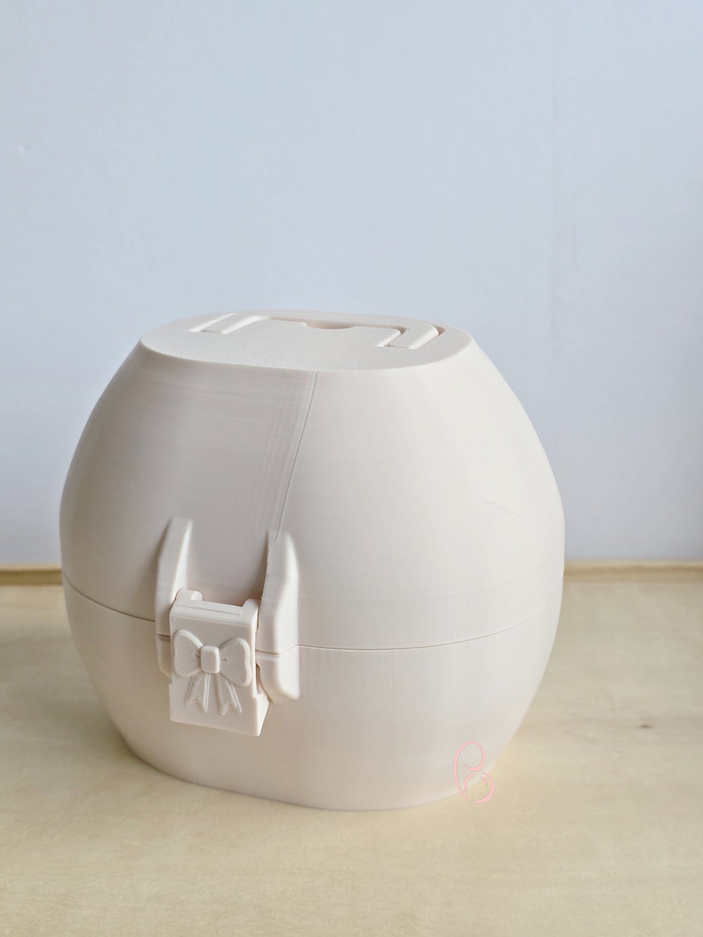 Momcozy V1 Pro Breast Pump Holder | Compact Fridge Storage for Pumping Moms